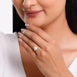 Anushka Sharma Gold Audrey Halo Solitaire Lab Grown Diamond Ring