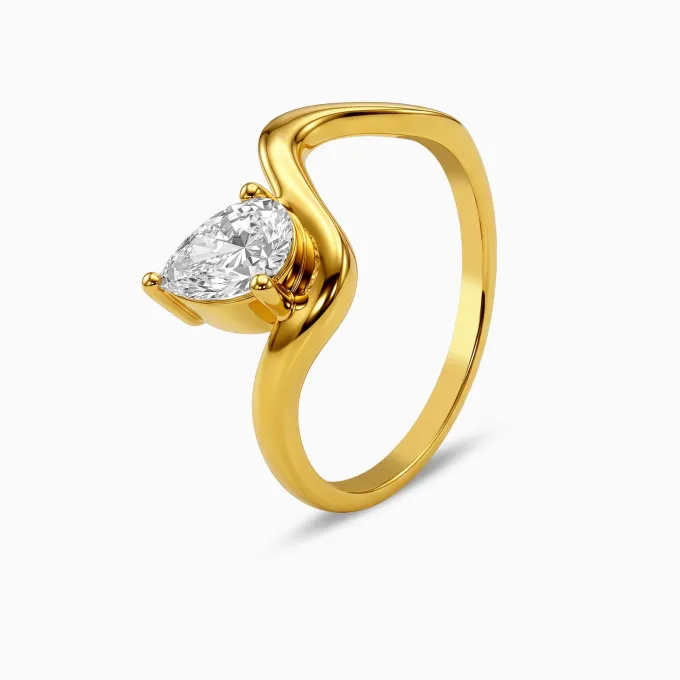 Anushka Sharma Gold Aurora Flame Lab Grown Diamond Ring (Size 12)