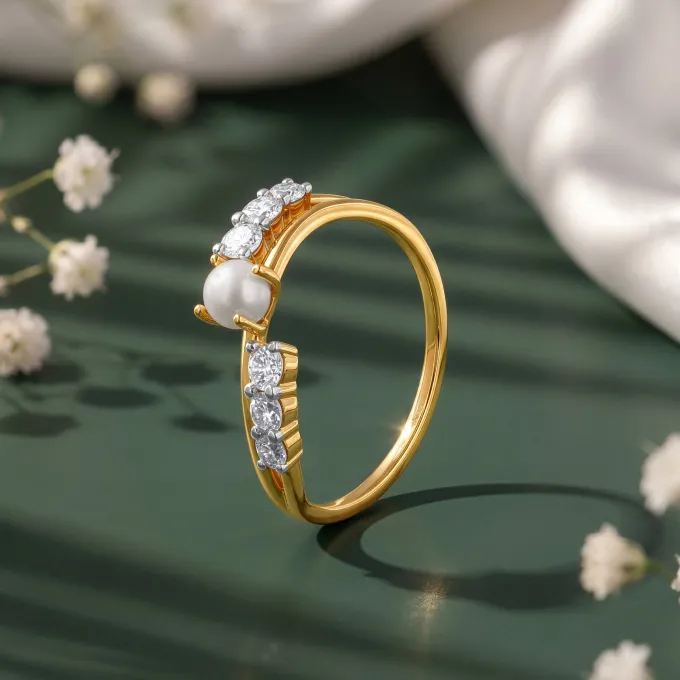Anushka Sharma Gold Centre of Calm Lab Grown Diamond Ring (Size 12)