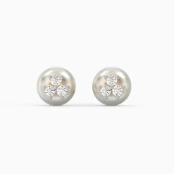 Anushka Sharma Gold Clover Leaf Diamond Stud Earrings