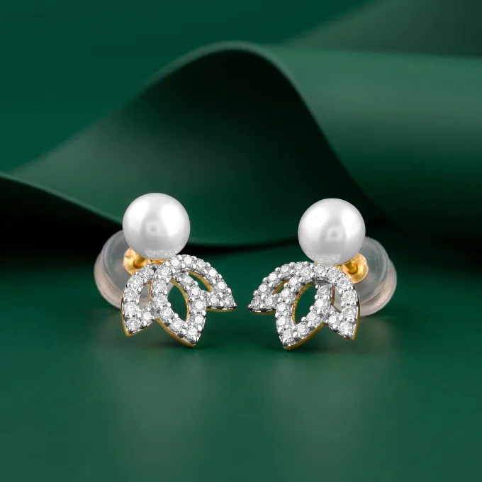 Anushka Sharma Gold Flos Lab Grown Diamond Earrings