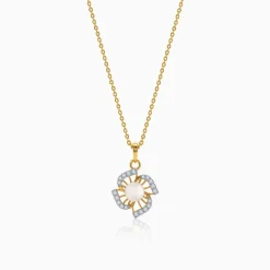 Anushka Sharma Gold Pearl of Fortune Lab Grown Diamond Pendant