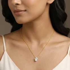 Anushka Sharma Gold Pearl Bud Story Lab Grown Diamond Pendant