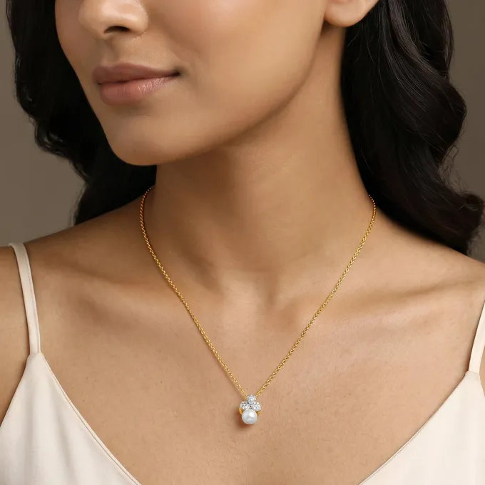 Anushka Sharma Gold Pearl Bud Story Lab Grown Diamond Pendant