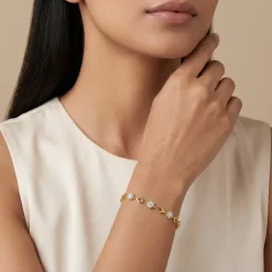 Anushka Sharma Gold Starlight Mosaic Lab Grown Diamond Bracelet