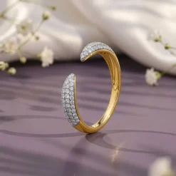 Anushka Sharma Gold Velvet Arc Lab Grown Diamond Ring (Size 12)