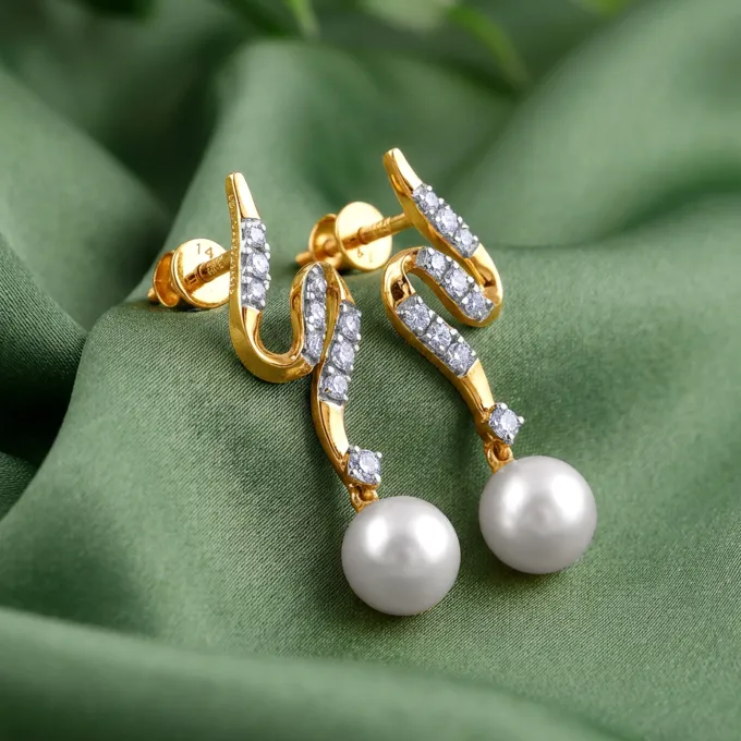 Anushka Sharma Gold Viera Lab Grown Diamond Earrings