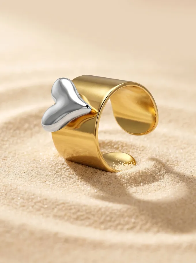 Bold Heart Dual Tone Ring (Size 14)