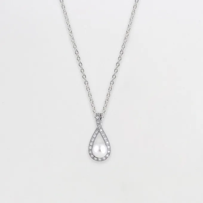 Dazzling Pearl Set with Link Chain