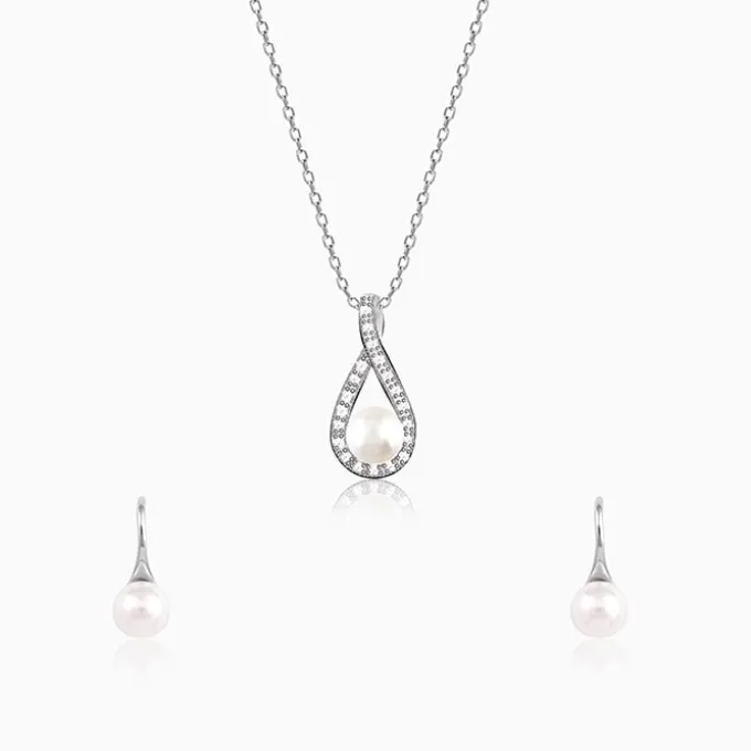 Dazzling Pearl Set with Link Chain