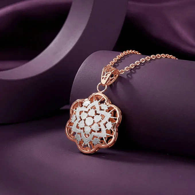 Dual Tone Eloria Silver Pendant With Link Chain