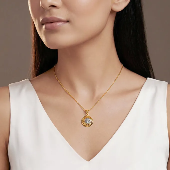 Dual Tone Floria Silver Pendant With Link Chain