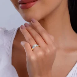 Gold & Diamond Forever Yours Vanki Ring