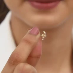 Gold Arteria Diamond Earrings