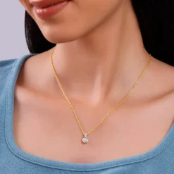 Gold Aurabelle Lab Grown Diamond Pendant