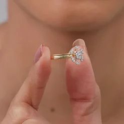 Gold Bloom Burst Lab Grown Diamond Ring