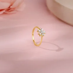 Gold Blooming Lab Grown Diamond Ring