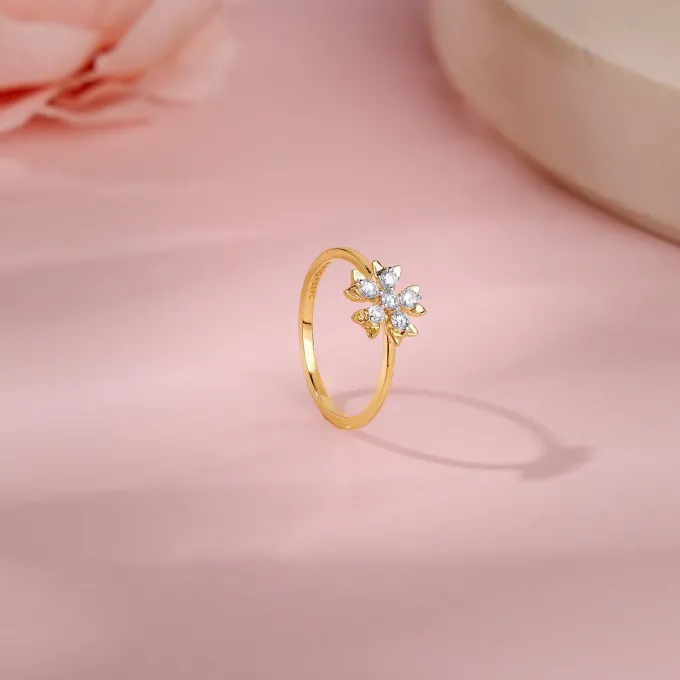 Gold Blooming Lab Grown Diamond Ring