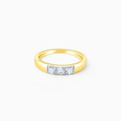 Gold Celestial Radiance Diamond Ring
