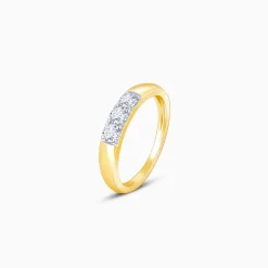 Gold Celestial Radiance Diamond Ring