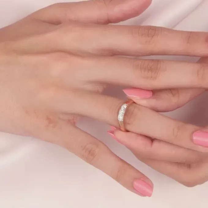 Gold Celestial Radiance Diamond Ring