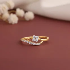 Gold Charming Flora Lab Grown Diamond Ring