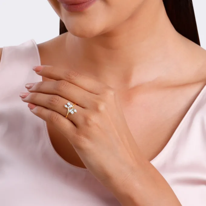 Gold Corolla Lab Grown Diamond Ring