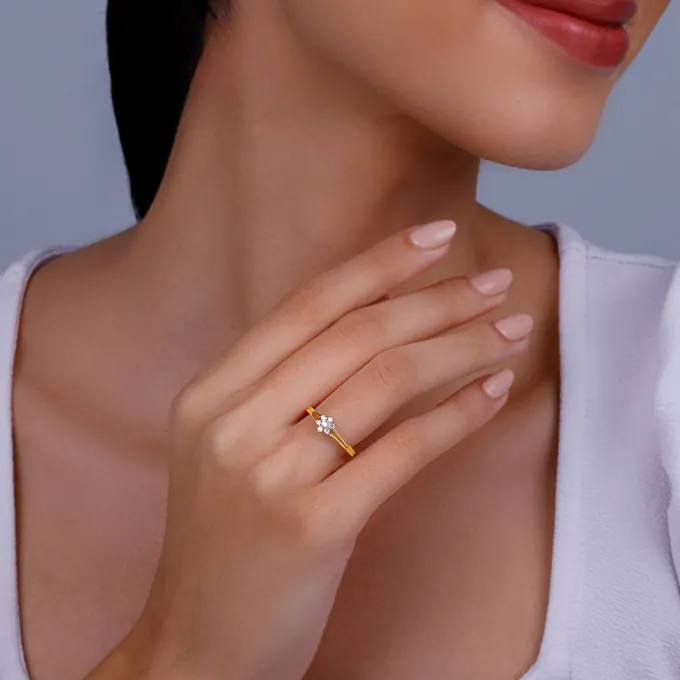 Gold Dewdrop Lab Grown Diamond Ring (Size 12)