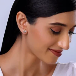 Gold Elegant Flora Diamond Earrings