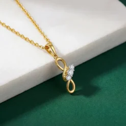 Gold Everlasting Vine Lab Grown Diamond Pendant