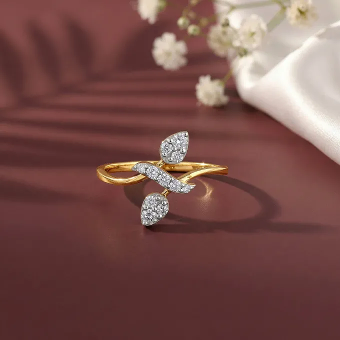 Gold Everleaf Lab Grown Diamond Ring