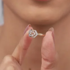 Gold Hexagonaria Lab Grown Diamond Ring