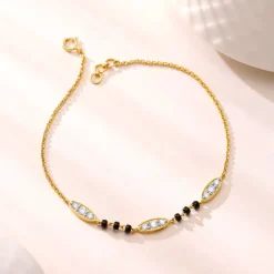 Gold Isha Diamond Mangalsutra Bracelet