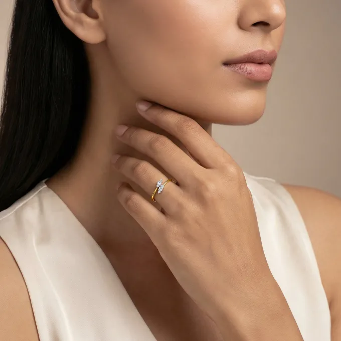Gold Liora Twist Lab Grown Diamond Ring (Size 12)
