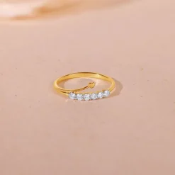 Gold Lovelight Lab Grown Diamond Ring