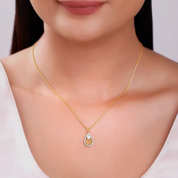 Gold Luma Teardrop Lab Grown Diamond Pendant