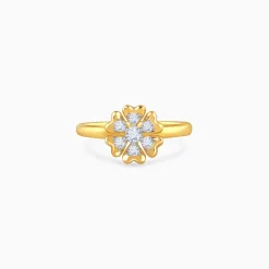 Gold Lumière Bloom Lab Grown Diamond Ring