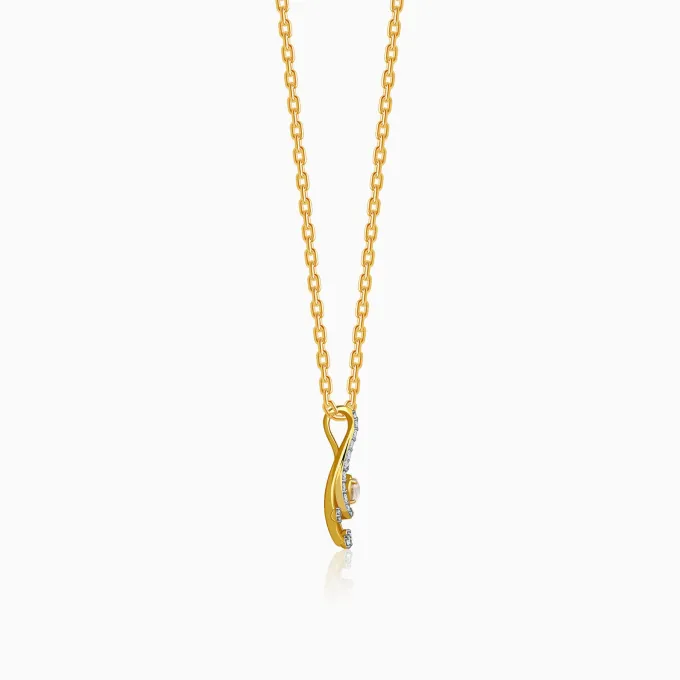 Gold Lustre Waves Lab Grown Diamond Pendant