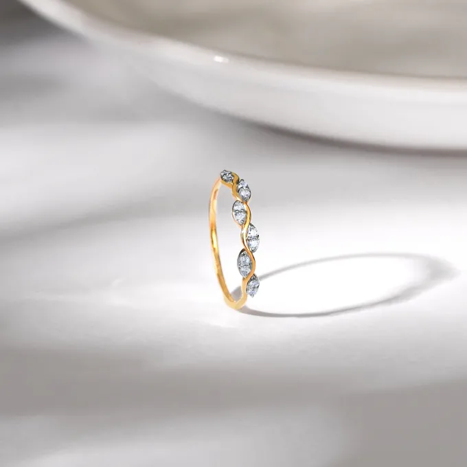 Gold Majestic Curves Lab Grown Diamond Ring (Size 12)