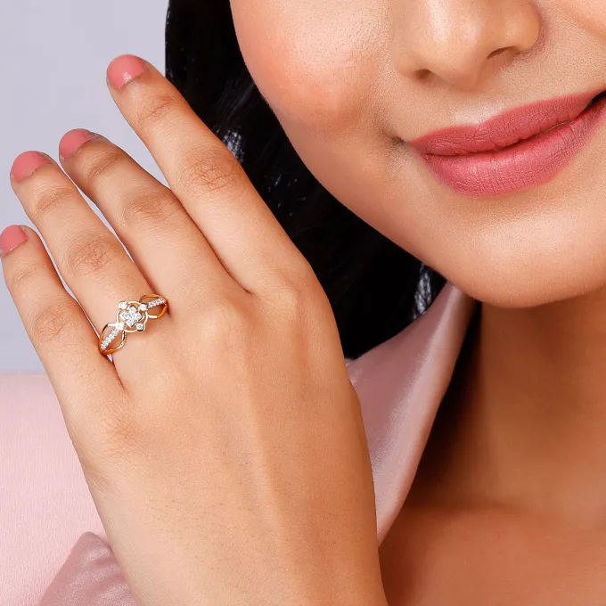Gold Majestic Elegance Diamond Ring