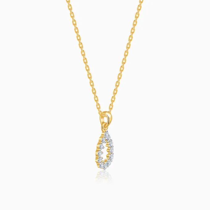 Gold Oval Aura Lab Grown Diamond Pendant
