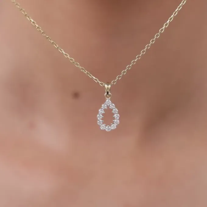 Gold Oval Aura Lab Grown Diamond Pendant