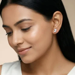 Gold Poised Glow Lab Grown Diamond Earrings