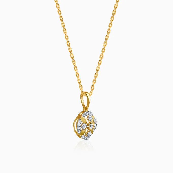 Gold Quiet Flower Lab Grown Diamond Pendant