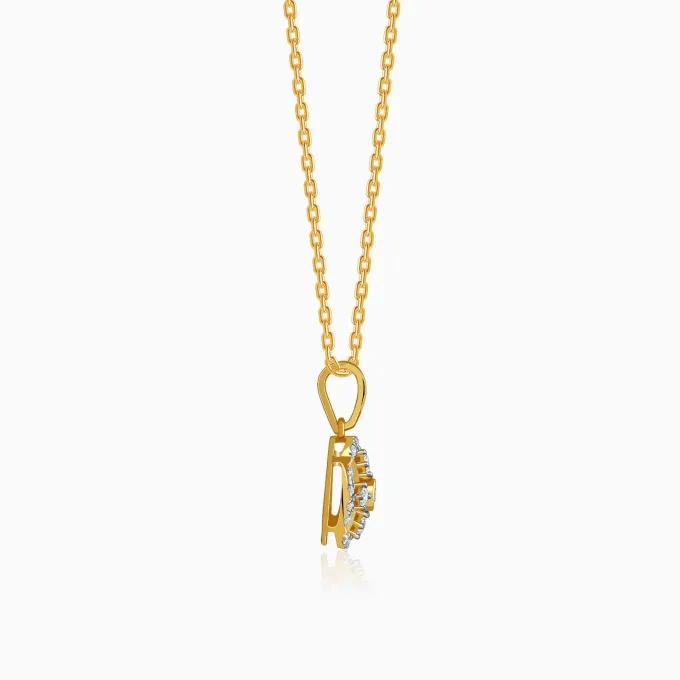 Gold Quiet Flower Lab Grown Diamond Pendant