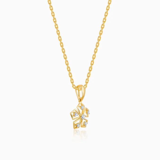 Gold Radiant Petals Lab Grown Diamond Pendant