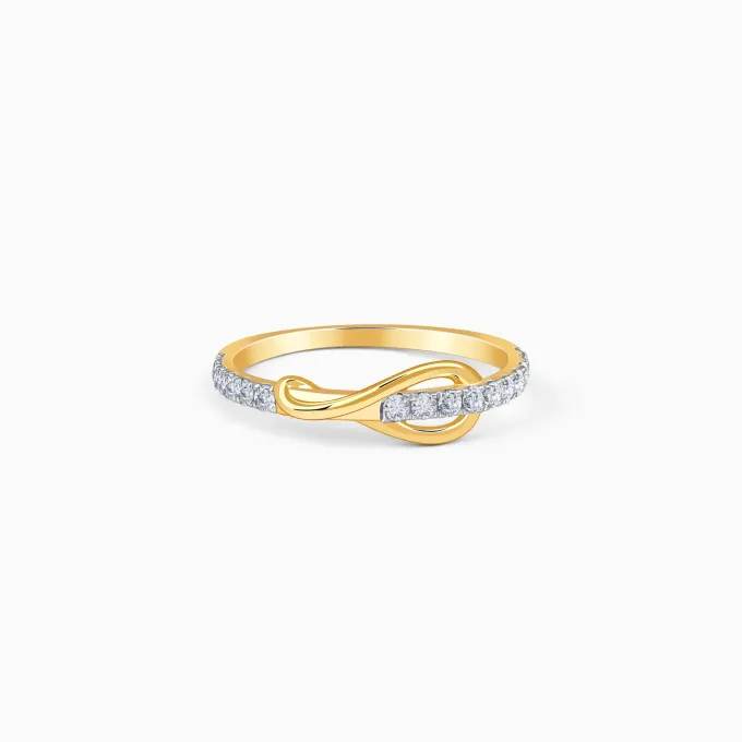 Gold Regal Rise Lab Grown Diamond Ring