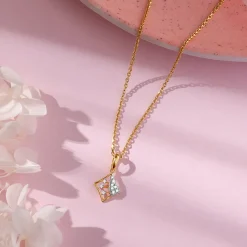 Gold Rhombus Diamond Pendant