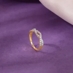 Gold Shining Twist Lab Grown Diamond Ring
