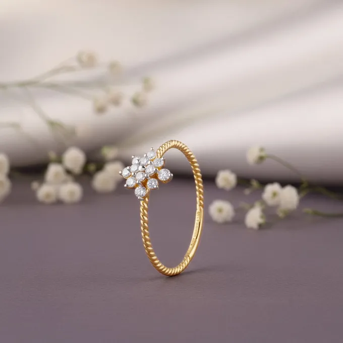 Gold Snowflake Beaded Lab Grown Diamond Ring